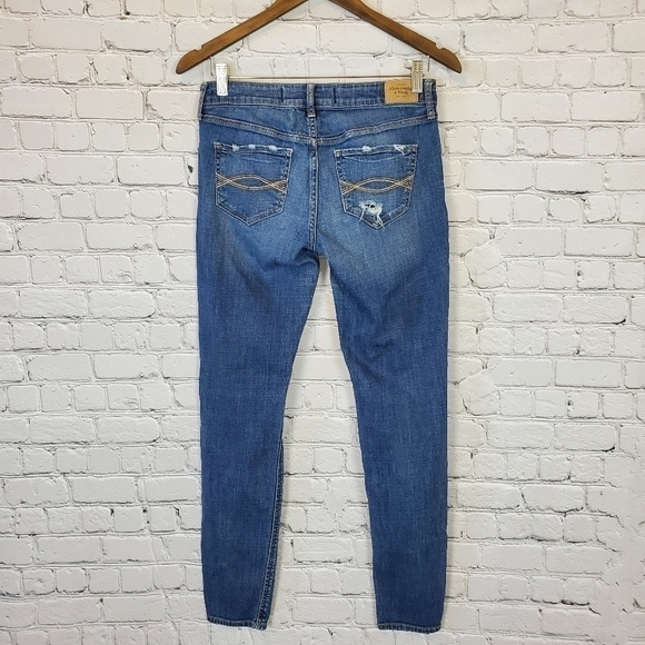 ABERCROMBIE & Fitch Distressed Denim Skinny Jeans - Picture 6 of 6